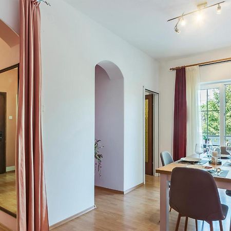 2 Bedroom Beautiful Apartment In Valtura Luaran gambar