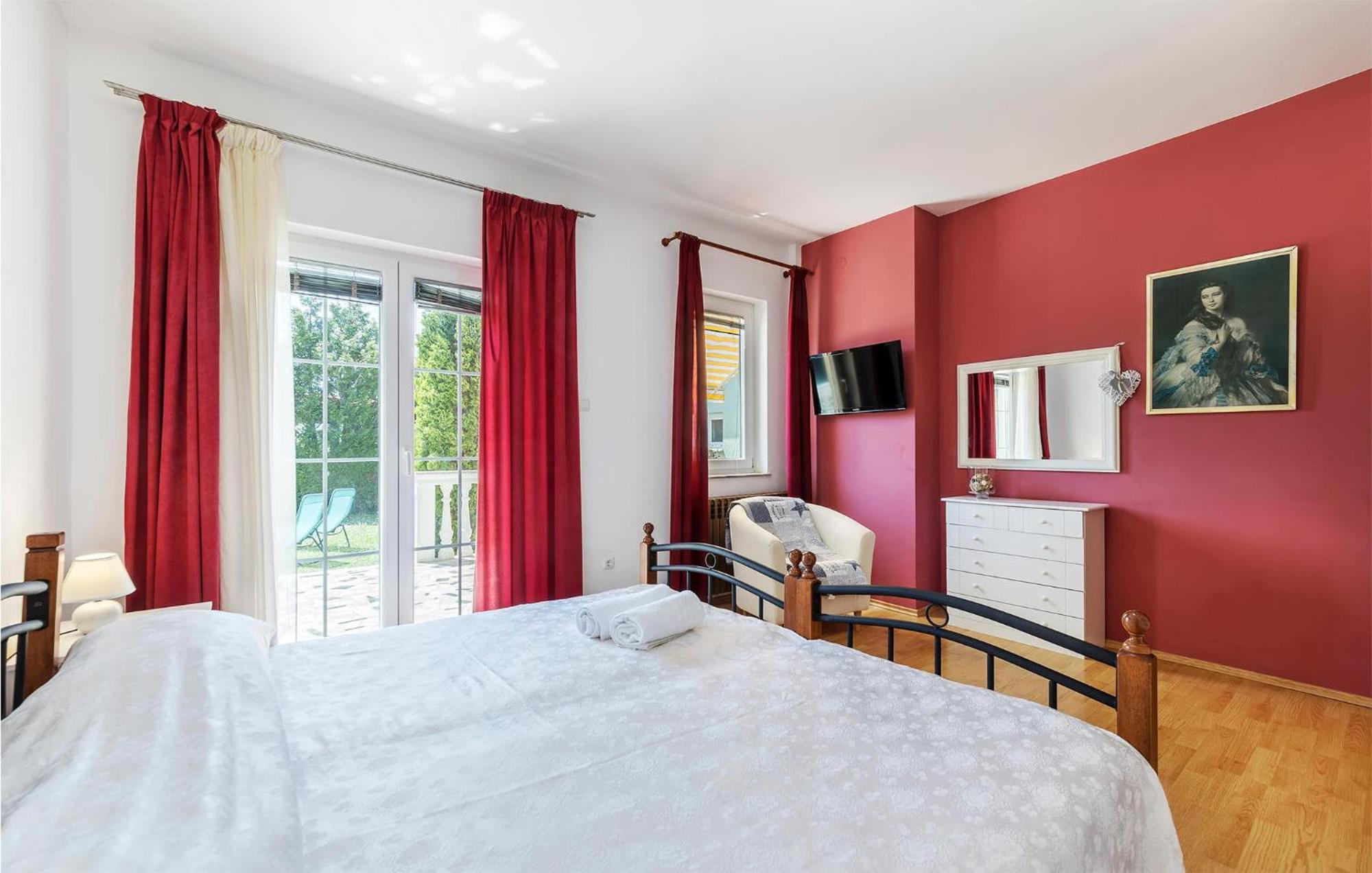 2 Bedroom Beautiful Apartment In Valtura Luaran gambar