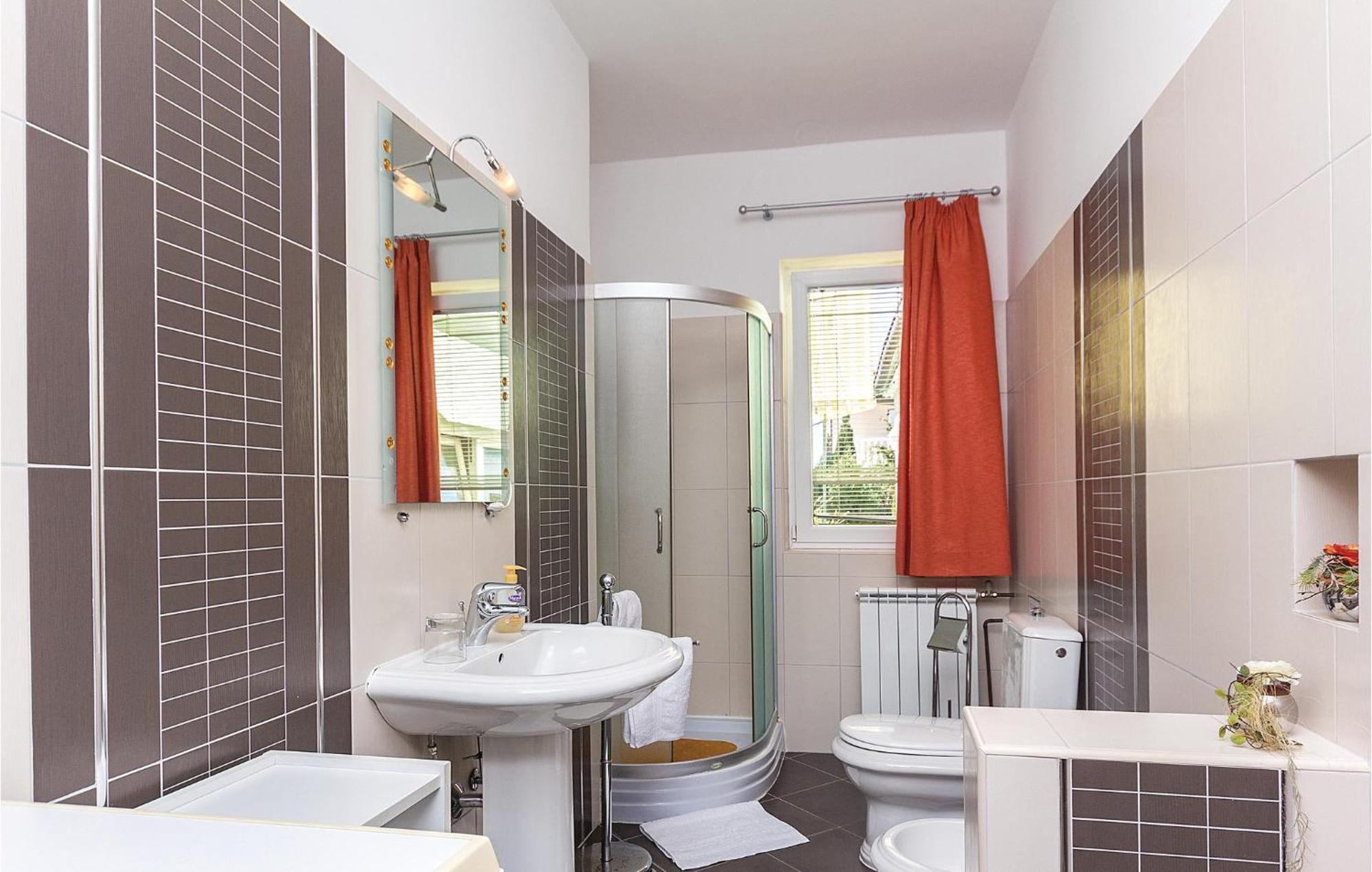 2 Bedroom Beautiful Apartment In Valtura Luaran gambar